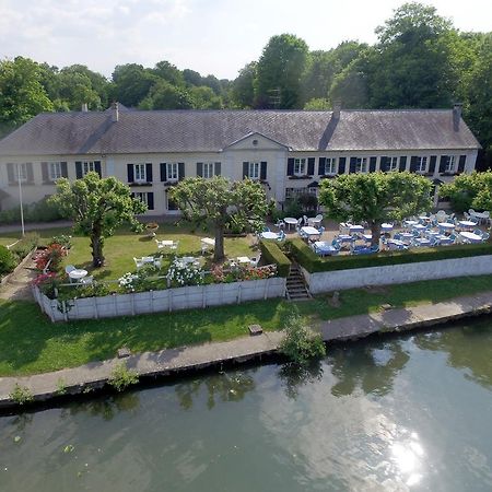 Hostellerie De Pavillon Saint-Hubert Gouvieux Bagian luar foto
