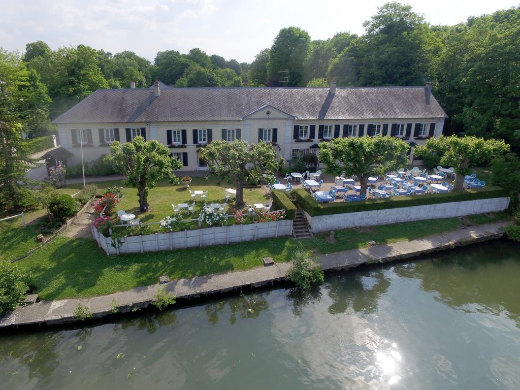 Hostellerie De Pavillon Saint-Hubert Gouvieux Bagian luar foto